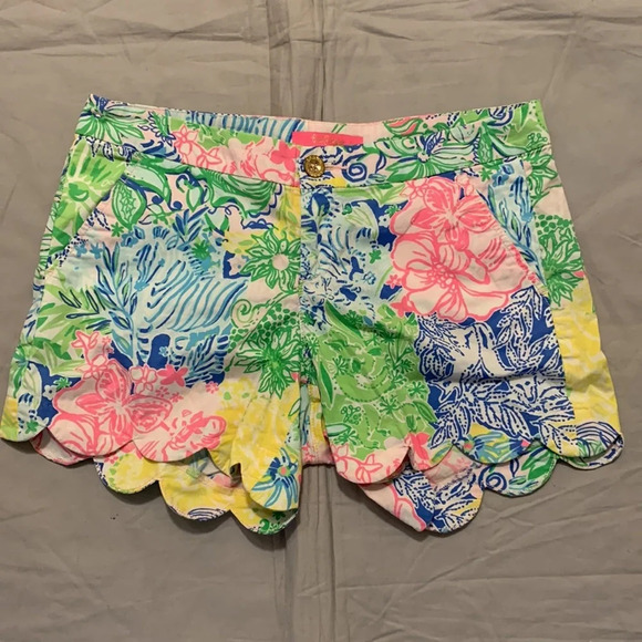 LILLY PULITZER Buttercup Stretch Shorts - Picture 2 of 7